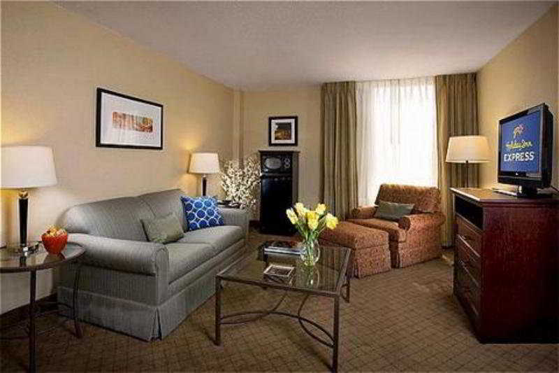 Holiday Inn Express Nashville-Downtown - Broadway By Ihg Zimmer foto