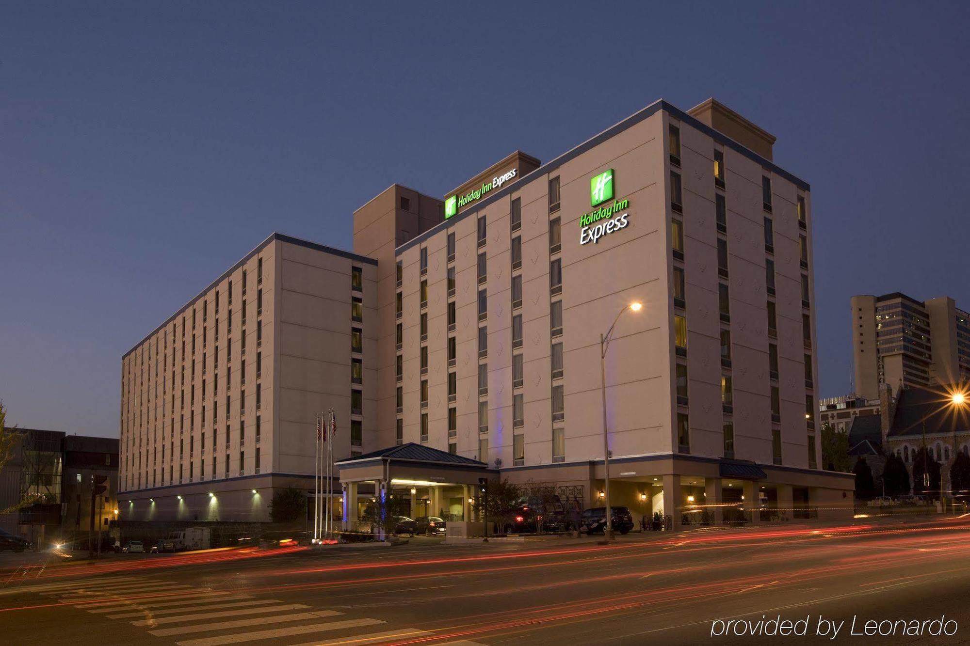 Holiday Inn Express Nashville-Downtown Conference Center, An Ihg Hotel Exterior foto